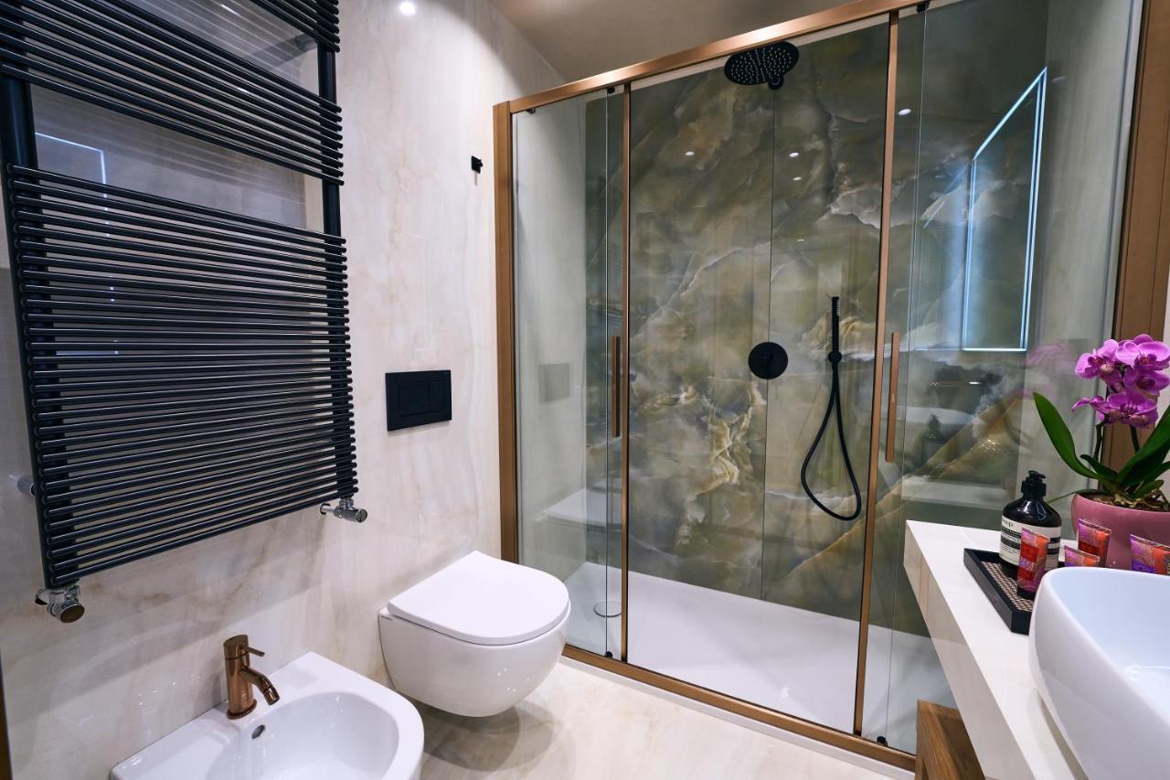 Luxury & Central Apartment 米兰 外观 照片