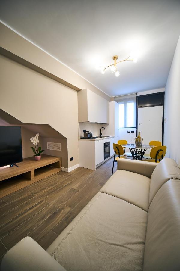 Luxury & Central Apartment 米兰 外观 照片