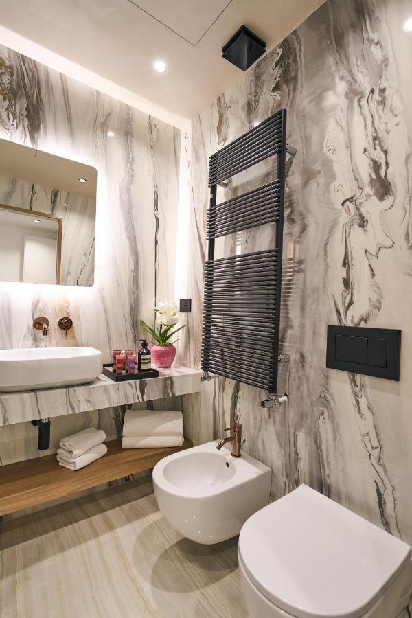 Luxury & Central Apartment 米兰 外观 照片
