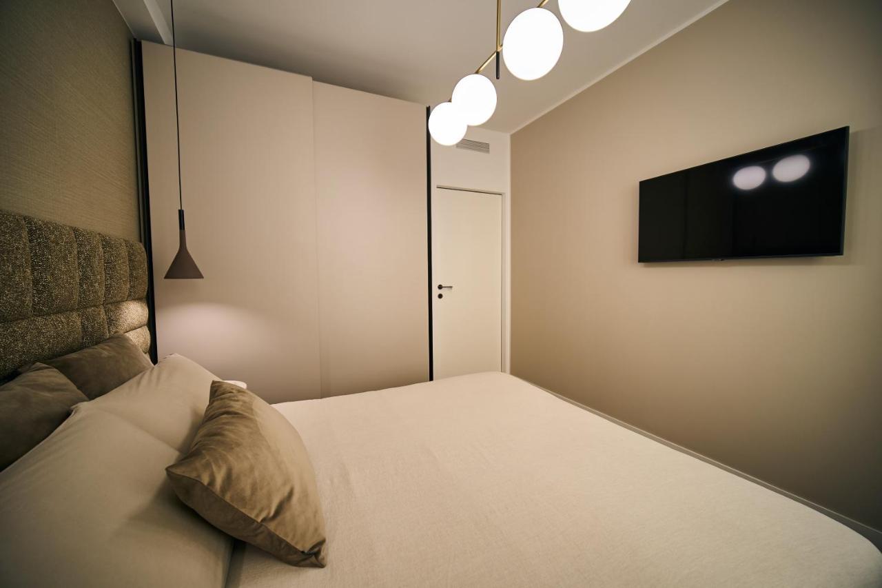 Luxury & Central Apartment 米兰 外观 照片
