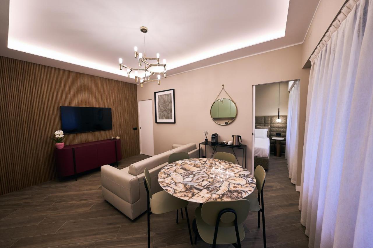 Luxury & Central Apartment 米兰 外观 照片